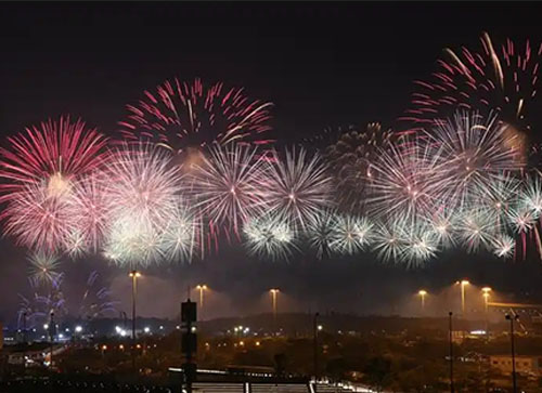 泽库县焰火晚会